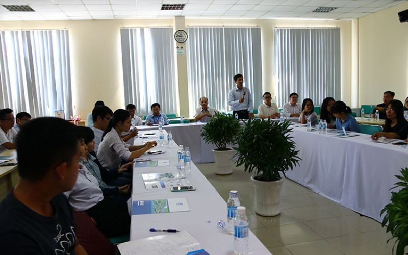 Chào Mừng Đoàn Học Viên Đại Học Fulbright Việt Nam Đến Tham Quan Khu Công Nghiệp Hiệp Phước | Hiep Phuoc 工業団地株式会社