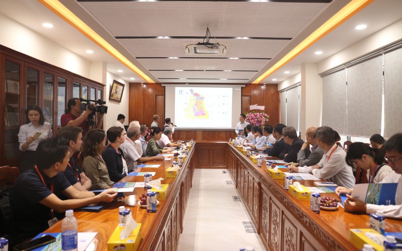 Đoàn Đại Biểu Diễn Đàn Kinh Tế Tp.hcm 2023 Đến Thăm Kcn Hiệp Phước | Hiep Phuoc 工業団地株式会社