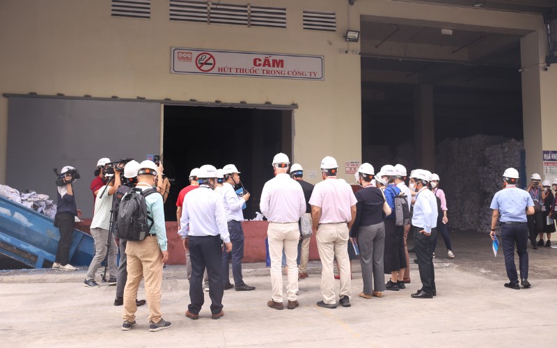 Đoàn Đại Biểu Diễn Đàn Kinh Tế Tp.hcm 2023 Đến Thăm Kcn Hiệp Phước | Hiep Phuoc 工業団地株式会社