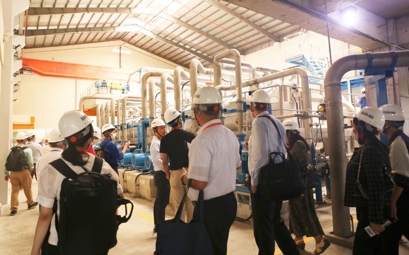Đoàn Đại Biểu Diễn Đàn Kinh Tế Tp.hcm 2023 Đến Thăm Kcn Hiệp Phước | Hiep Phuoc 工業団地株式会社
