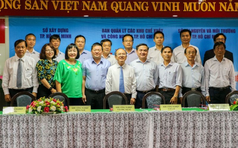 Hình Ảnh Lễ Ký Kết Quy Chế Phối Hợp Hepza - Sở Xây Dựng - Sở Tài Nguyên - Môi Trường | Hiep Phuoc 工業団地株式会社
