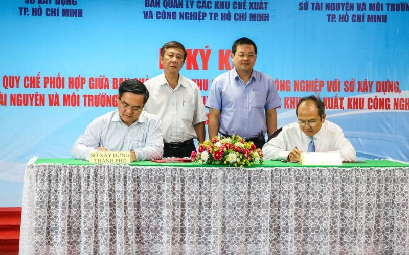 Hình Ảnh Lễ Ký Kết Quy Chế Phối Hợp Hepza - Sở Xây Dựng - Sở Tài Nguyên - Môi Trường | Hiep Phuoc 工業団地株式会社