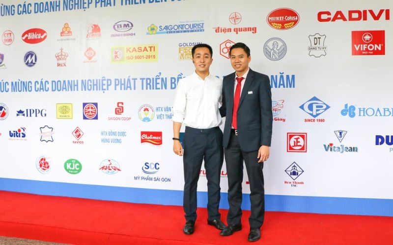 Hình Ảnh Lễ Tôn Vinh Doanh Nghiệp Tiêu Biểu 2017 | Hiep Phuoc 工業団地株式会社