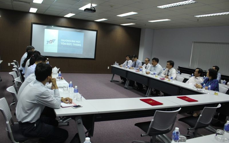 Hình Ảnh Tôn Đức Thắng | Hiep Phuoc 工業団地株式会社