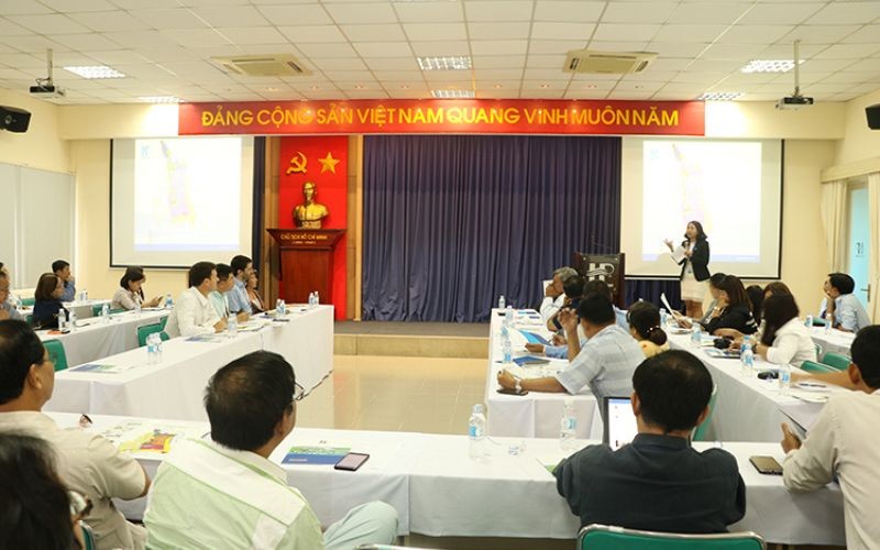 Hipc Tiếp Đoàn Đại Biểu Tham Gia Diễn Đàn Tư Vấn Khu Vực “Đổi Mới Cho Các Khu Kinh Tế Khỏe Mạnh Và Phát Triển Khu Vực Biên Giới Trong Tiểu Vùng Sông Mekong Mở Rộng” | Hiep Phuoc 工業団地株式会社
