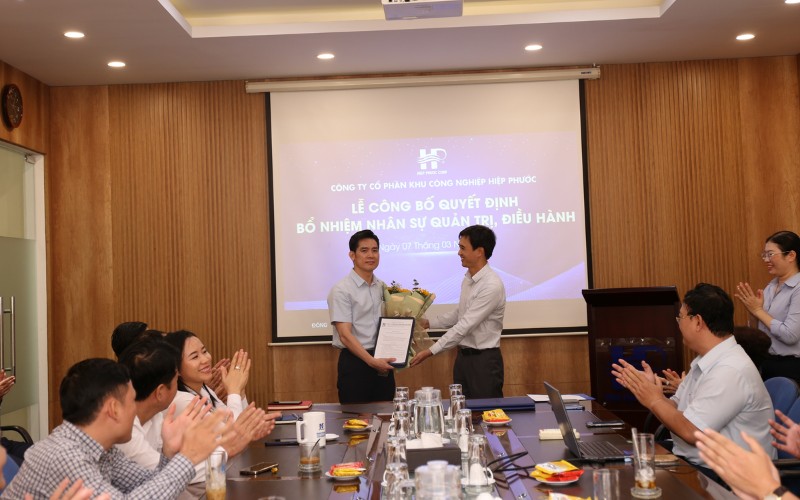 Lễ Công Bố Quyết Định Bổ Nhiệm Nhân Sự Quản Trị, Điều Hành Hipc | Hiep Phuoc 工業団地株式会社
