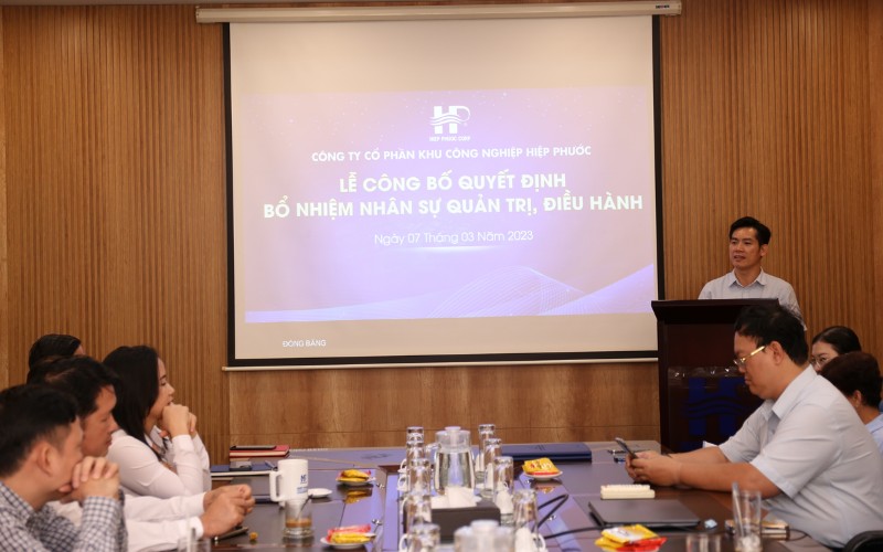 Lễ Công Bố Quyết Định Bổ Nhiệm Nhân Sự Quản Trị, Điều Hành Hipc | Hiep Phuoc 工業団地株式会社