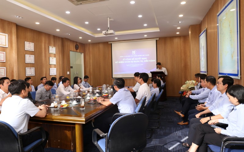 Lễ Công Bố Quyết Định Bổ Nhiệm Nhân Sự Quản Trị, Điều Hành Hipc | Hiep Phuoc 工業団地株式会社