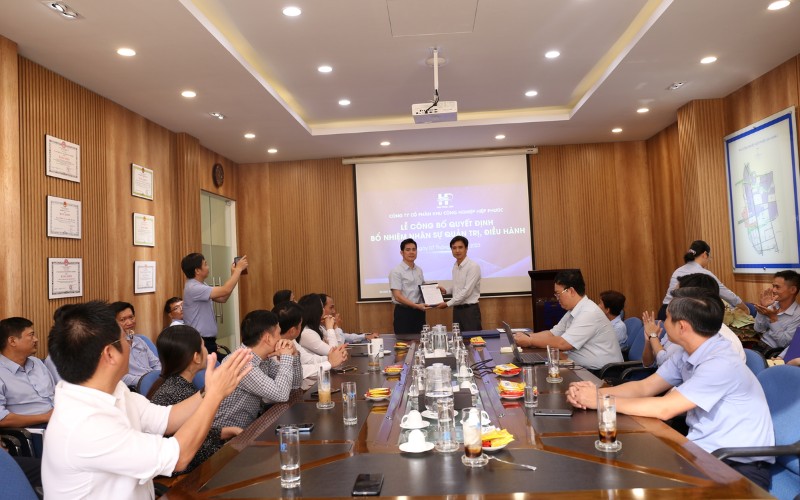 Lễ Công Bố Quyết Định Bổ Nhiệm Nhân Sự Quản Trị, Điều Hành Hipc | Hiep Phuoc 工業団地株式会社